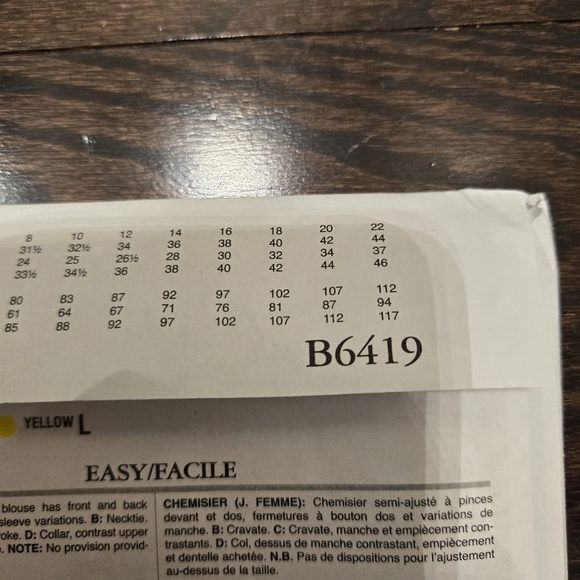 Butterick Women's shirt pattern 6419 - Picture 2 of 3